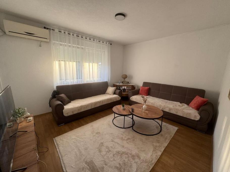 City Center Apartment Gjakova Exteriör bild