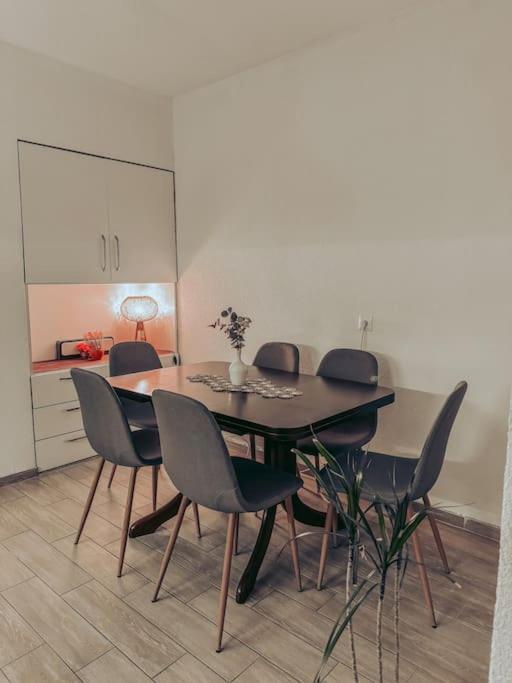 City Center Apartment Gjakova Exteriör bild